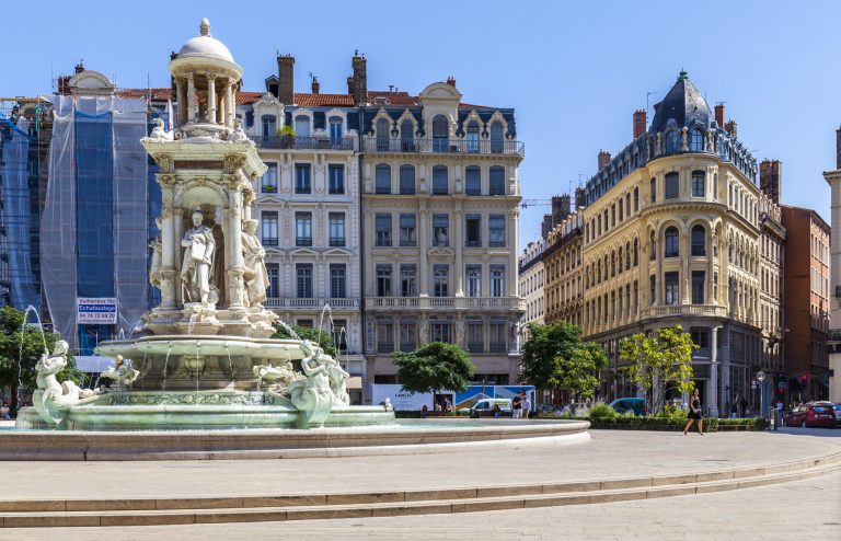 Home Hunting in Lyon - Expat Services